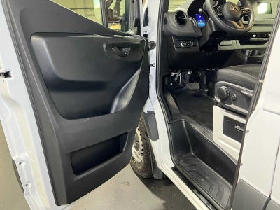 2023 Mercedes-Benz Sprinter Cargo 2500 High Roof I4 Diesel 170 RWD