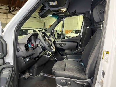 2023 Mercedes-Benz Sprinter Cargo 2500 High Roof I4 Diesel 170 RWD