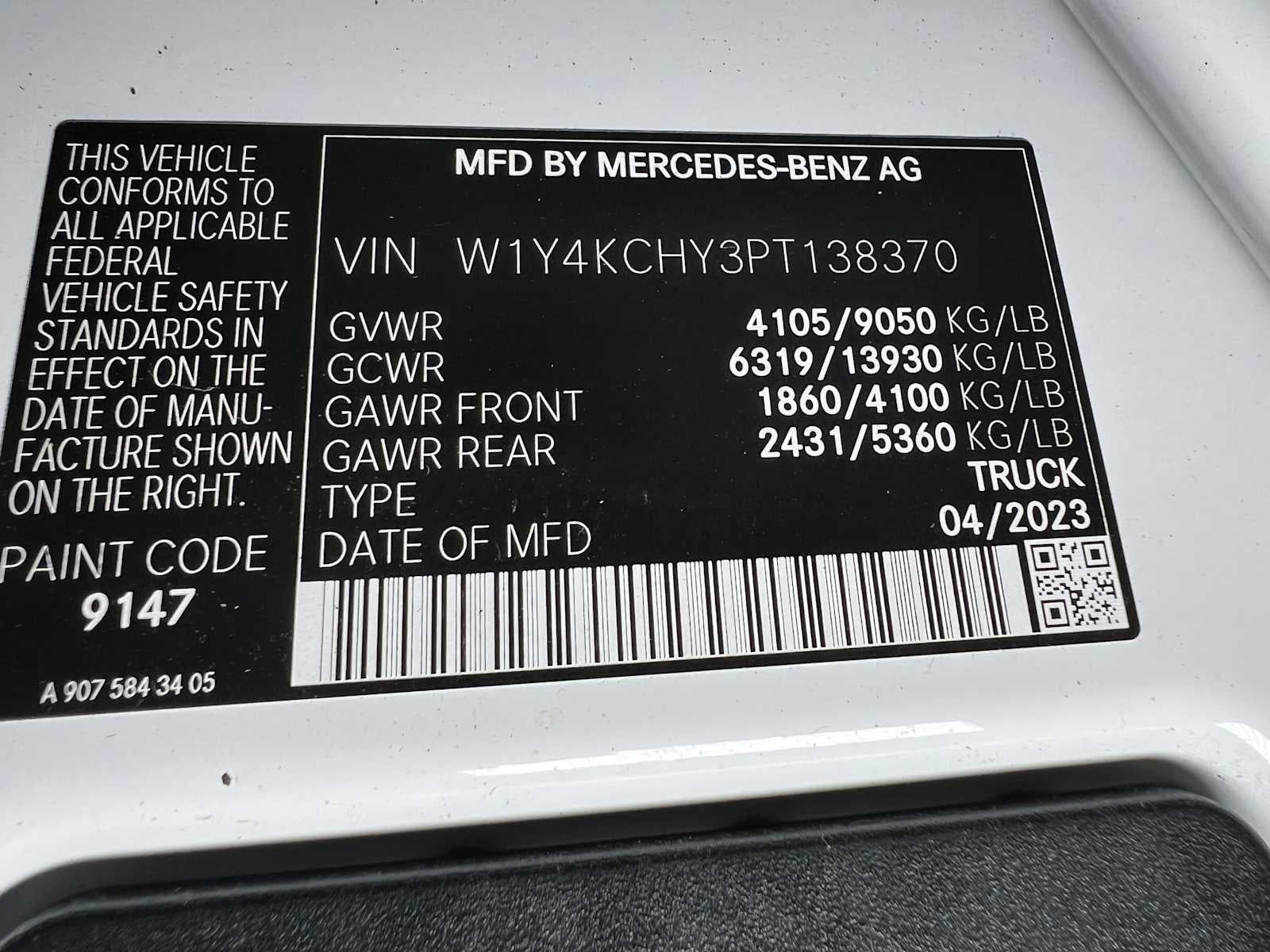 2023 Mercedes-Benz Sprinter Cargo 2500 High Roof I4 Diesel 170 RWD