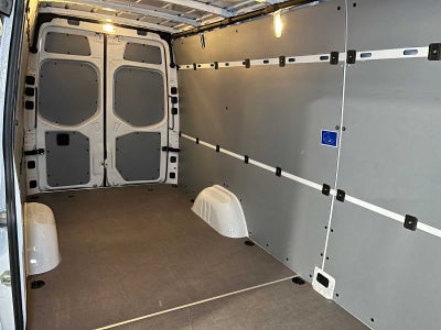 2026 Mercedes-Benz Sprinter 2500 High Roof I4 Diesel 170 RWD