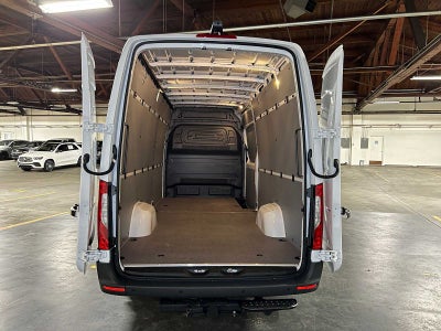 2026 Mercedes-Benz Sprinter 2500 High Roof I4 Diesel 170 RWD