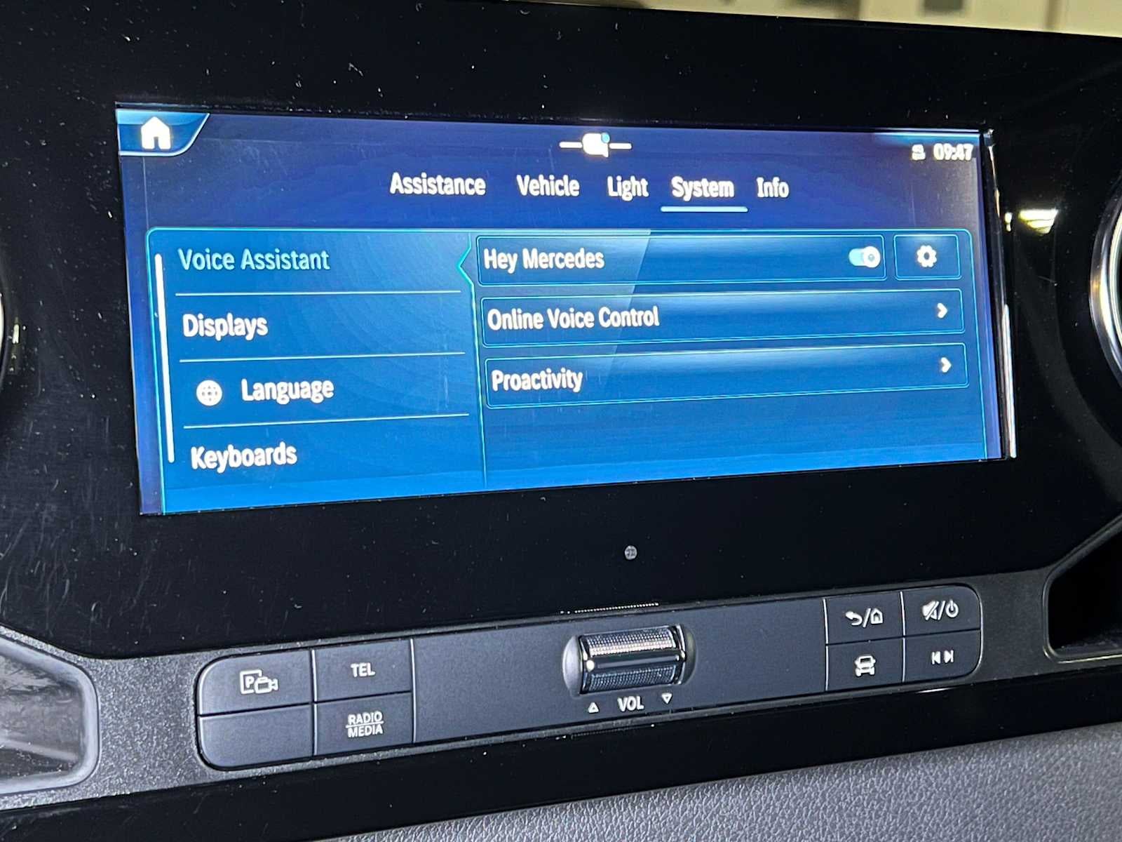 2026 Mercedes-Benz Sprinter 2500 High Roof I4 Diesel 170 RWD
