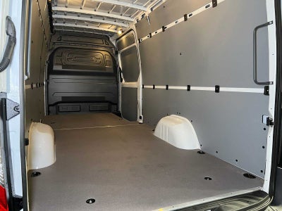 2026 Mercedes-Benz Sprinter Cargo 2500 High Roof I4 Diesel 170 RWD