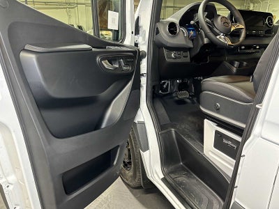 2026 Mercedes-Benz Sprinter Cargo 2500 High Roof I4 Diesel 170 RWD