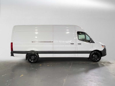 2026 Mercedes-Benz Sprinter Cargo 2500 High Roof I4 Diesel 170 RWD
