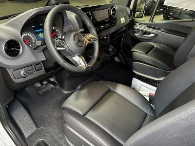 2026 Mercedes-Benz Sprinter Cargo 2500 High Roof I4 Diesel 170 RWD