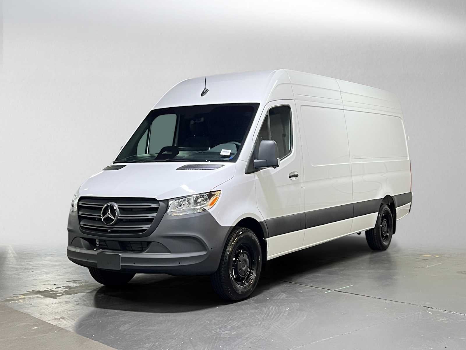 2026 Mercedes-Benz Sprinter Cargo 2500 High Roof I4 Diesel 170 RWD