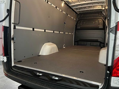 2026 Mercedes-Benz Sprinter 2500 High Roof I4 Diesel 170 RWD