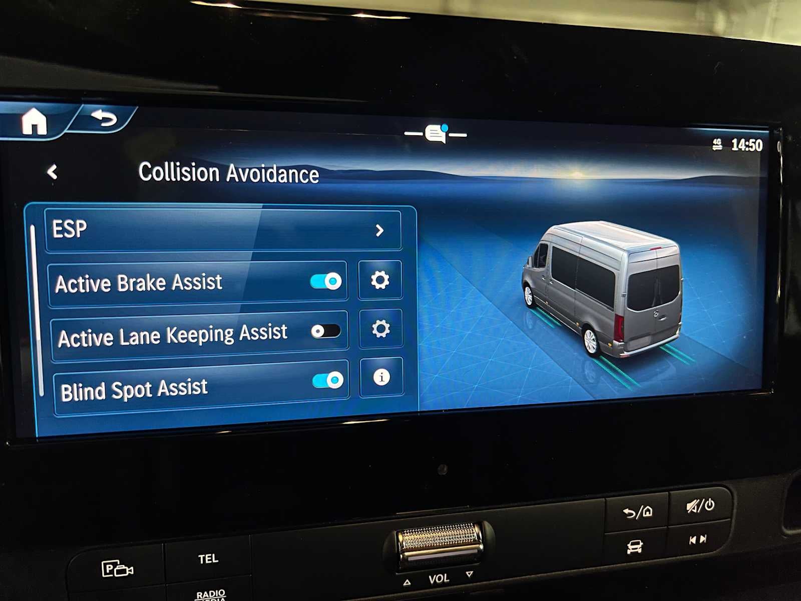 2026 Mercedes-Benz Sprinter 2500 High Roof I4 Diesel 170 RWD