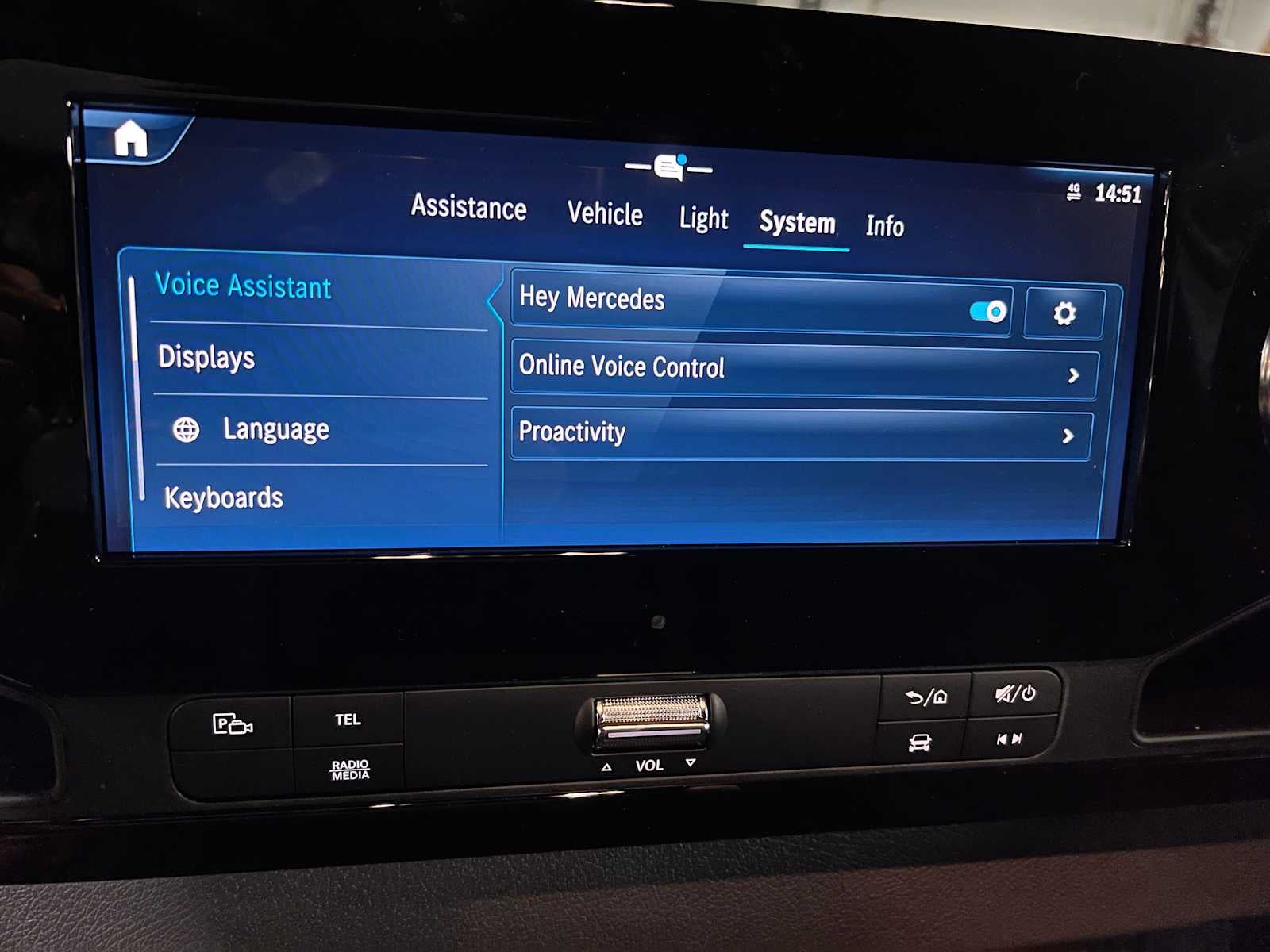 2026 Mercedes-Benz Sprinter 2500 High Roof I4 Diesel 170 RWD