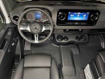2026 Mercedes-Benz Sprinter 2500 High Roof I4 Diesel 170 RWD