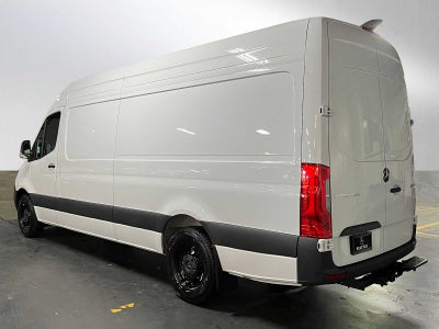 2026 Mercedes-Benz Sprinter 2500 High Roof I4 Diesel 170 RWD