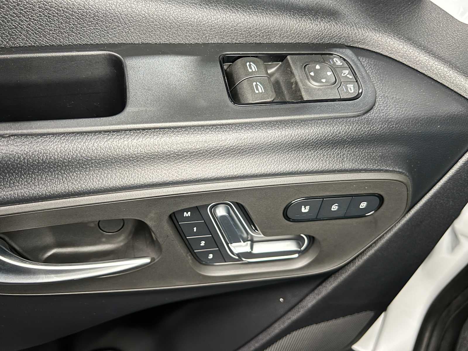 2026 Mercedes-Benz Sprinter 2500 High Roof I4 Diesel 170 RWD