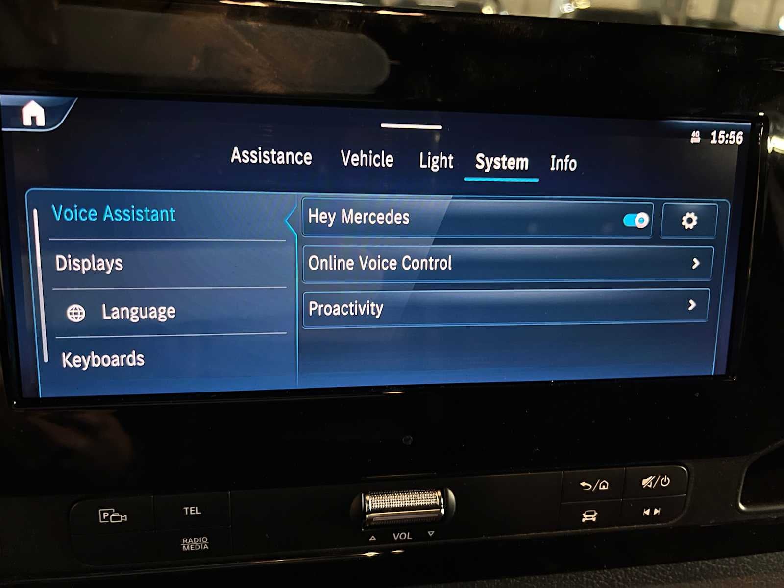 2026 Mercedes-Benz Sprinter 2500 High Roof I4 Diesel 170 RWD