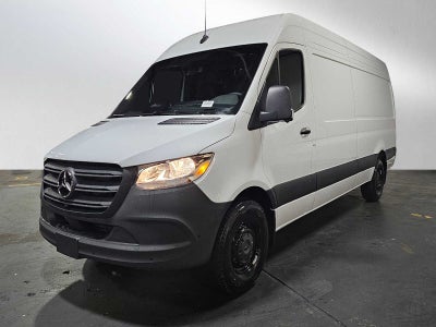 2026 Mercedes-Benz Sprinter 2500 High Roof I4 Diesel 170 RWD