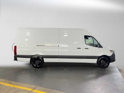 2026 Mercedes-Benz Sprinter 2500 High Roof I4 Diesel 170 RWD