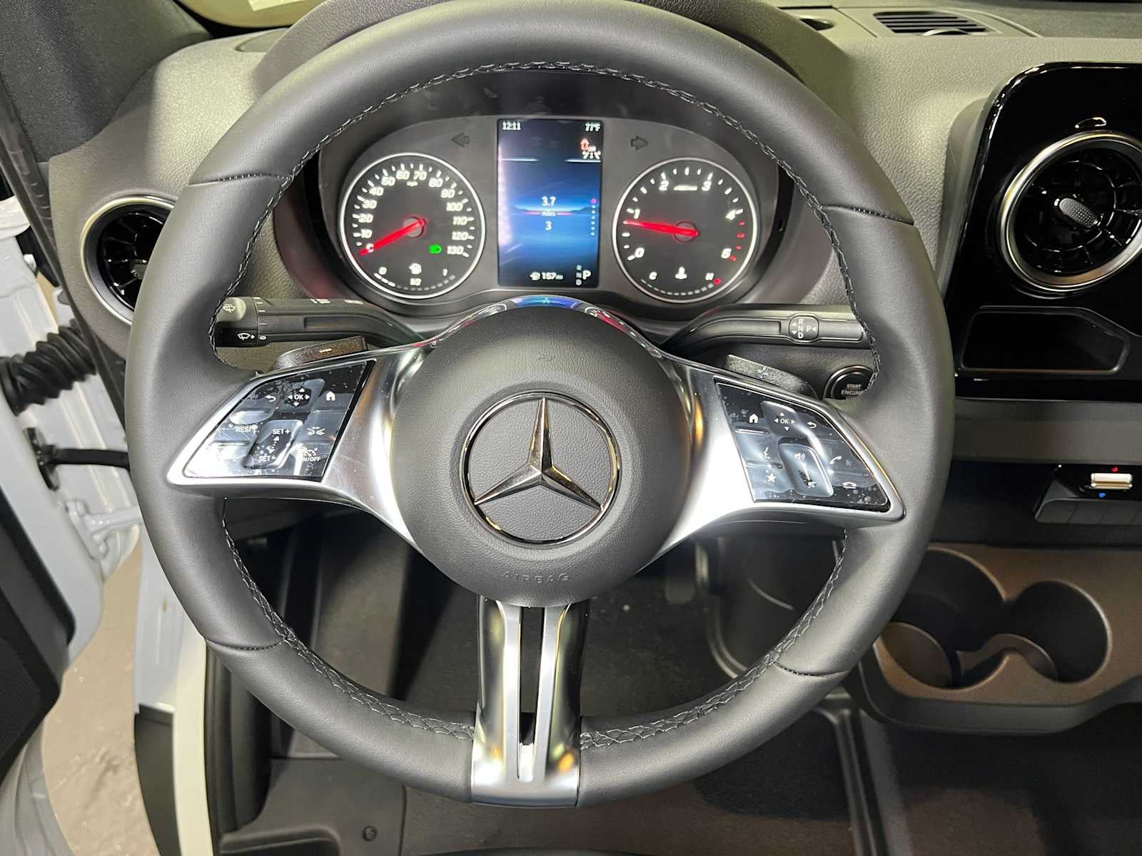2026 Mercedes-Benz Sprinter 2500 High Roof I4 Diesel 170 RWD