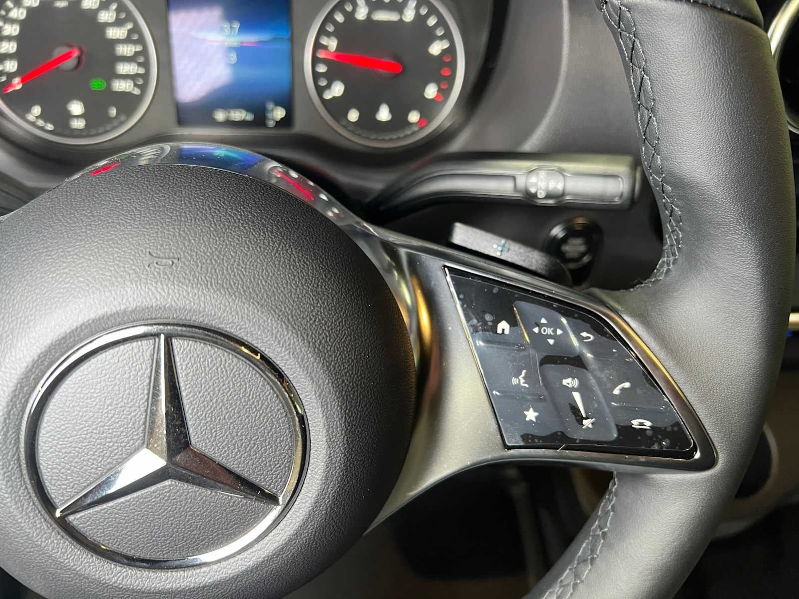 2026 Mercedes-Benz Sprinter 2500 High Roof I4 Diesel 170 RWD
