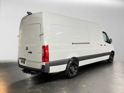 2026 Mercedes-Benz Sprinter 2500 High Roof I4 Diesel 170 RWD