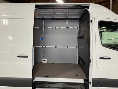 2026 Mercedes-Benz Sprinter Cargo 2500 High Roof I4 Diesel 170 RWD