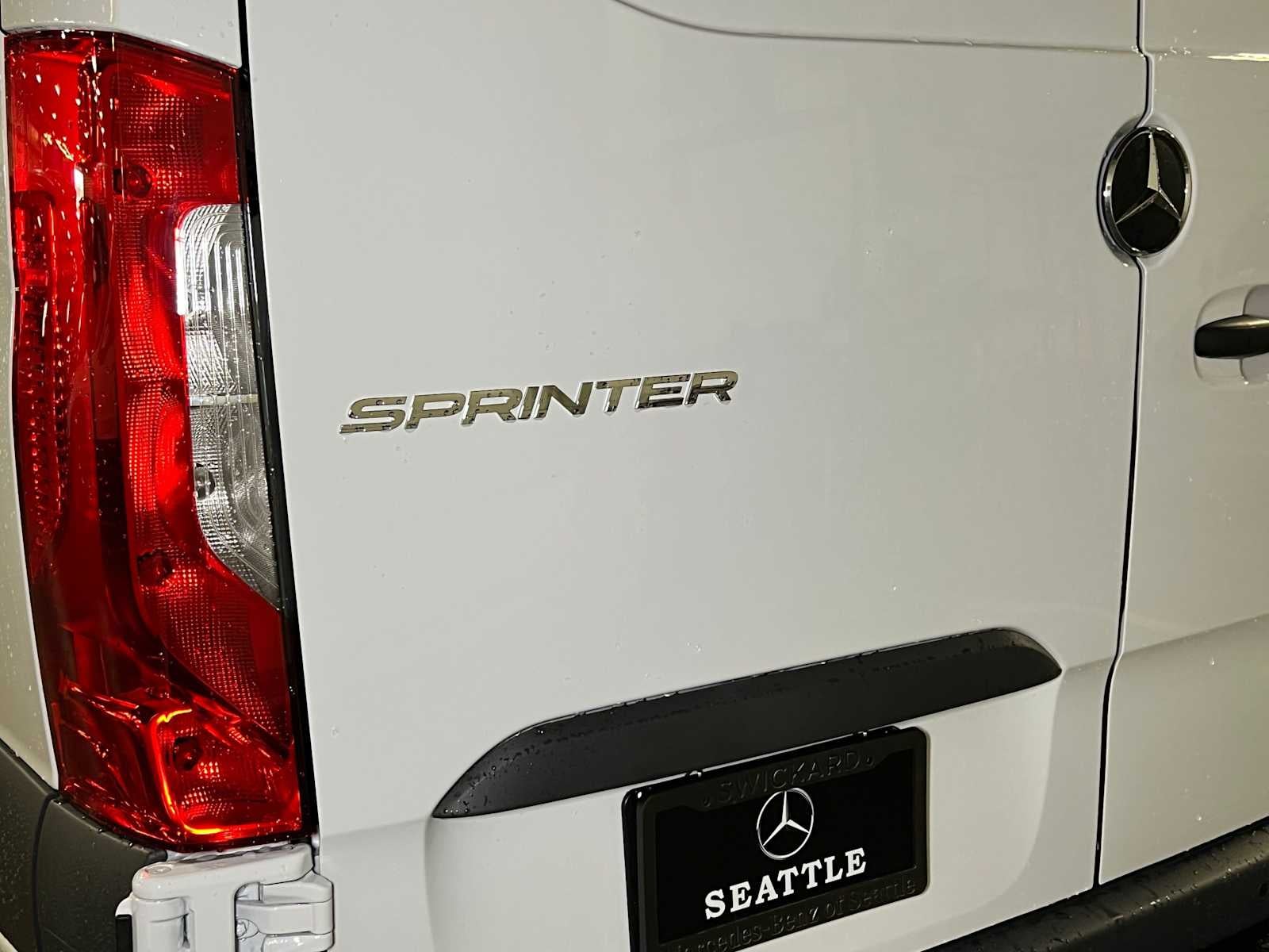 2026 Mercedes-Benz Sprinter Cargo 2500 High Roof I4 Diesel 170 RWD