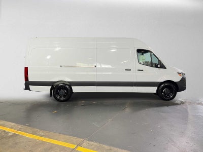 2026 Mercedes-Benz Sprinter Cargo 2500 High Roof I4 Diesel 170 RWD