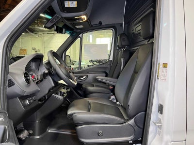 2026 Mercedes-Benz Sprinter Cargo 2500 High Roof I4 Diesel 170 RWD