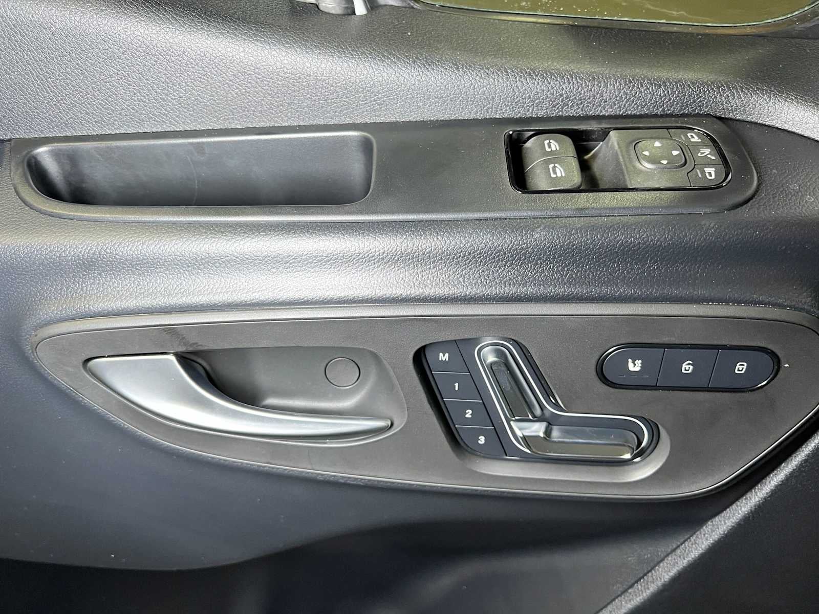 2026 Mercedes-Benz Sprinter 2500 High Roof I4 Diesel 170 RWD