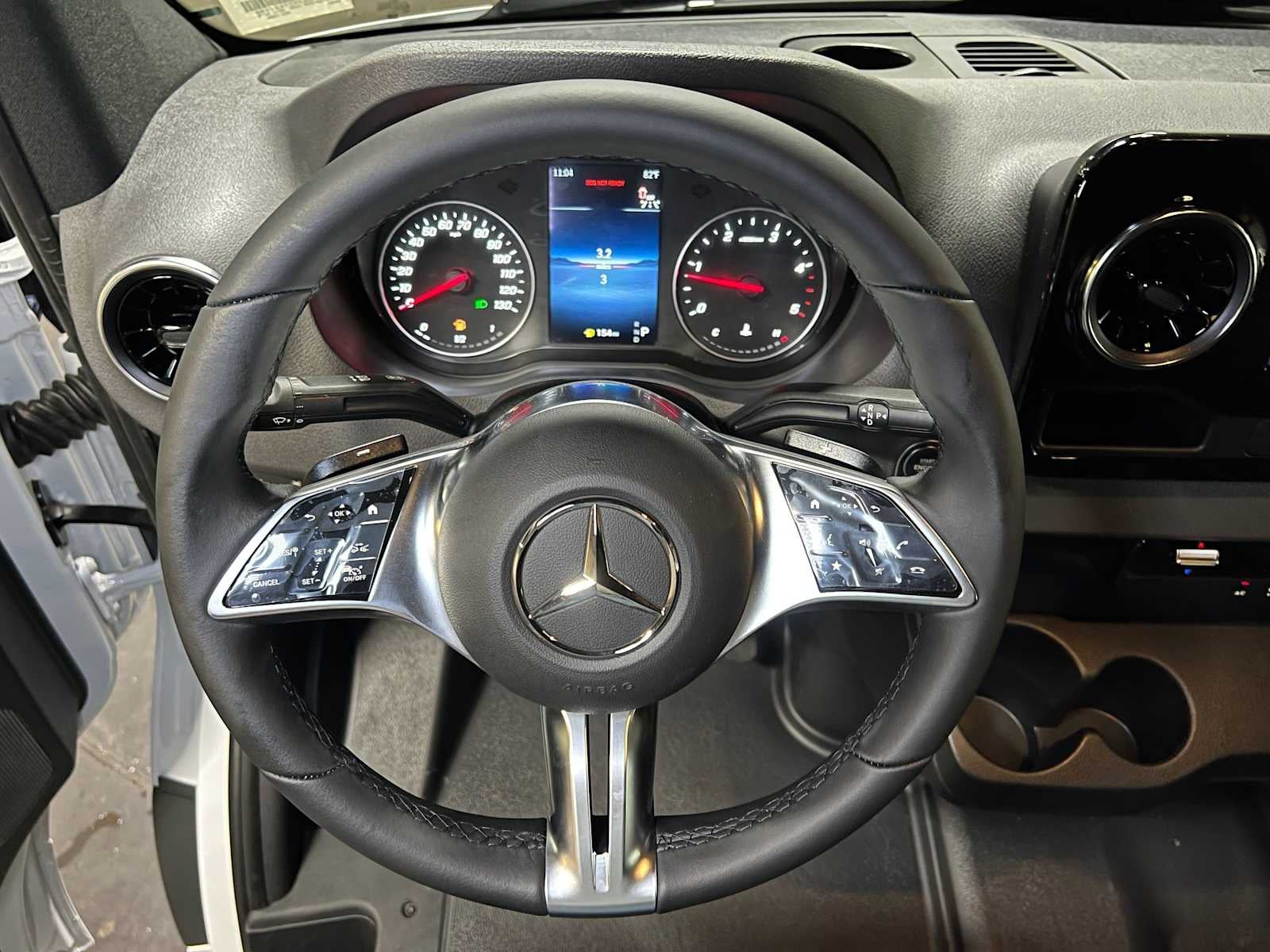 2026 Mercedes-Benz Sprinter 2500 High Roof I4 Diesel 170 RWD