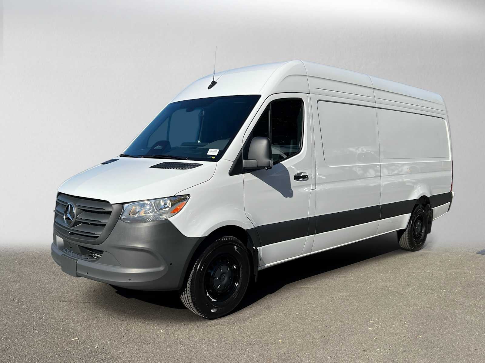 2027 Mercedes-Benz Sprinter Cargo 2500 High Roof I4 Diesel 170 RWD