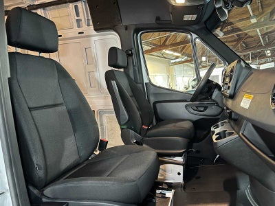 2025 Mercedes-Benz Sprinter Cargo Van 2500 High Roof I4 Diesel 170" RWD