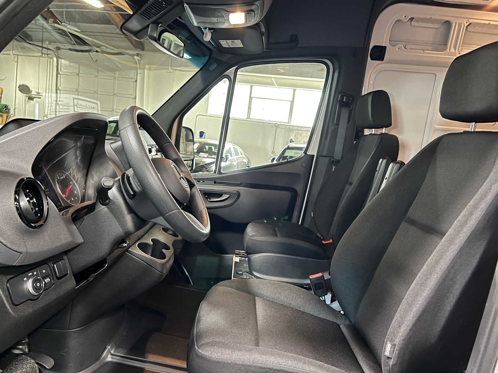 2025 Mercedes-Benz Sprinter Cargo Van 2500 High Roof I4 Diesel 170" RWD