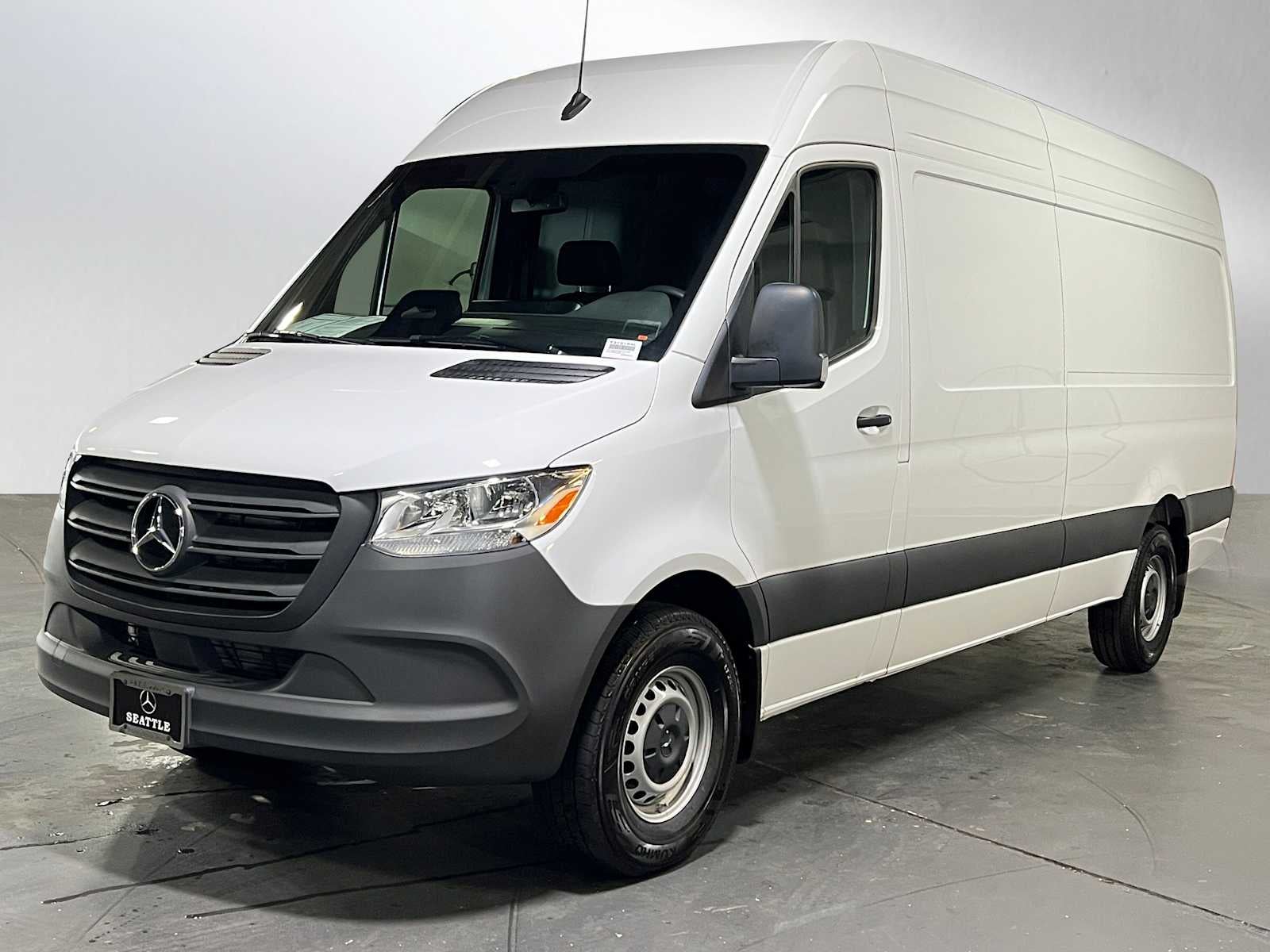 2025 Mercedes-Benz Sprinter Cargo Van 2500 High Roof I4 Diesel 170" RWD