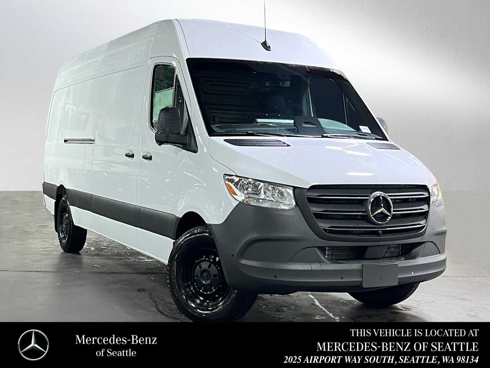 2026 Mercedes-Benz Sprinter 2500 High Roof I4 Diesel 170 RWD