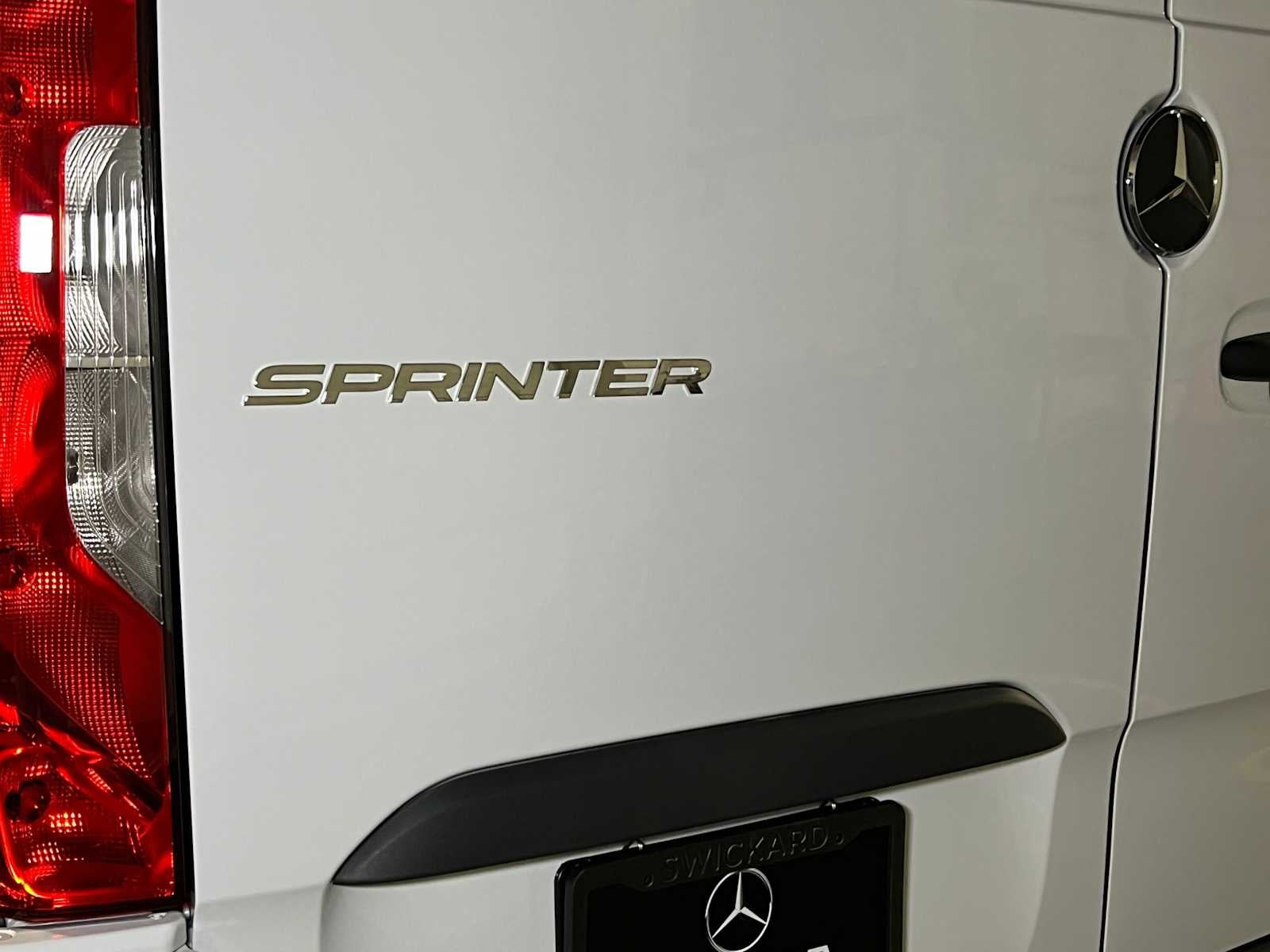 2026 Mercedes-Benz Sprinter Cargo 2500 High Roof I4 Diesel 170 RWD