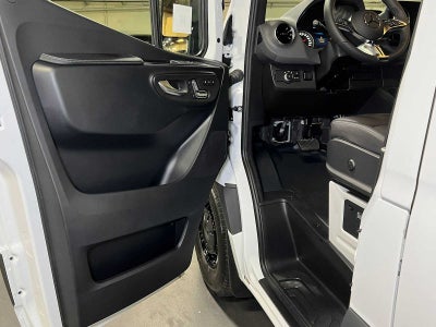 2026 Mercedes-Benz Sprinter Cargo 2500 High Roof I4 Diesel 170 RWD