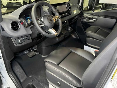 2026 Mercedes-Benz Sprinter Cargo 2500 High Roof I4 Diesel 170 RWD