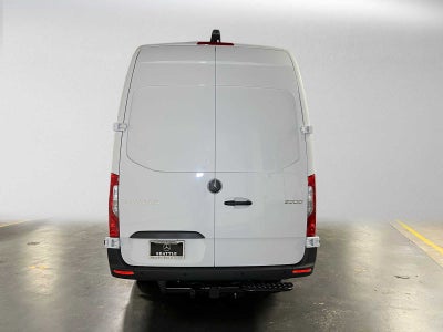 2026 Mercedes-Benz Sprinter Cargo 2500 High Roof I4 Diesel 170 RWD