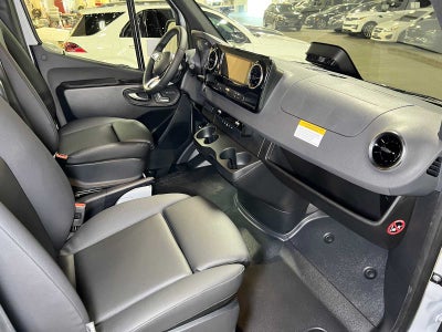 2026 Mercedes-Benz Sprinter Cargo 2500 High Roof I4 Diesel 170 RWD
