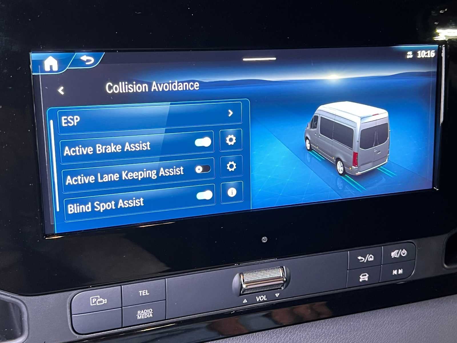 2026 Mercedes-Benz Sprinter Cargo 2500 High Roof I4 Diesel 170 RWD