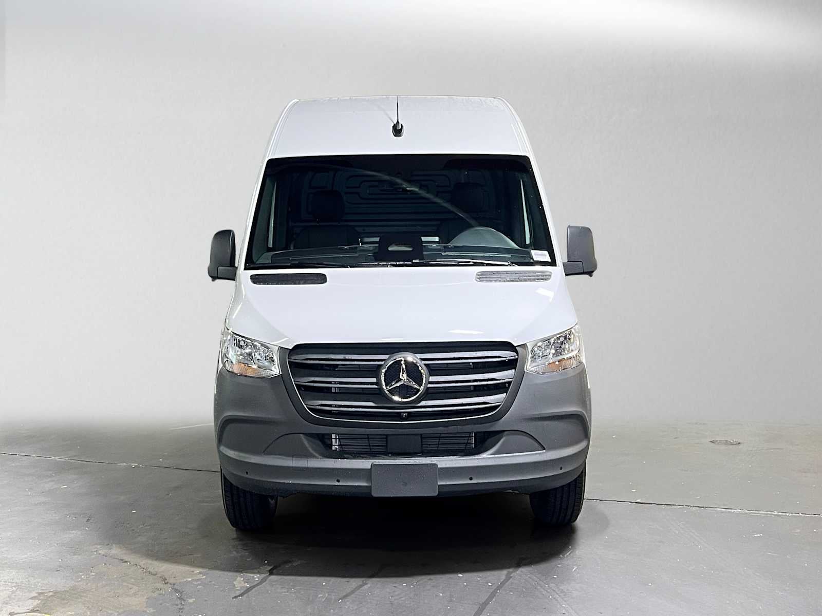 2026 Mercedes-Benz Sprinter Cargo 2500 High Roof I4 Diesel 170 RWD