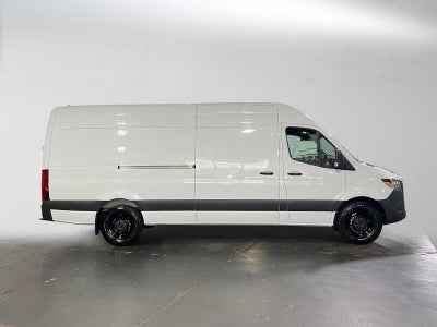 2026 Mercedes-Benz Sprinter Cargo 2500 High Roof I4 Diesel 170 RWD