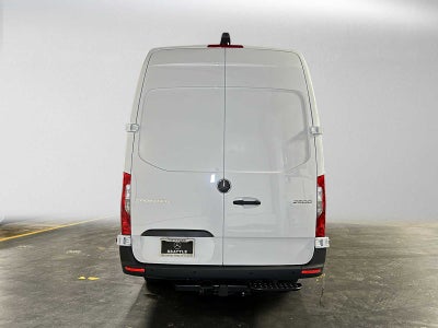 2026 Mercedes-Benz Sprinter Cargo 2500 High Roof I4 Diesel 170 RWD
