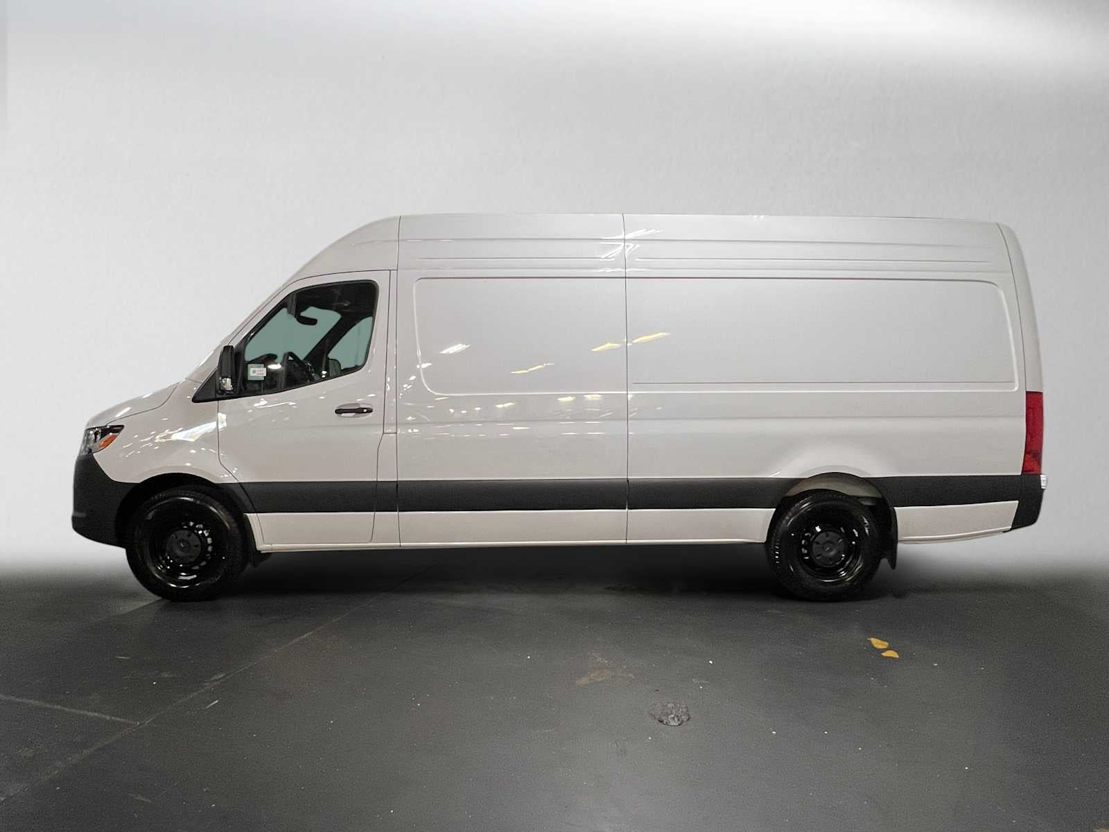 2026 Mercedes-Benz Sprinter Cargo 2500 High Roof I4 Diesel 170 RWD