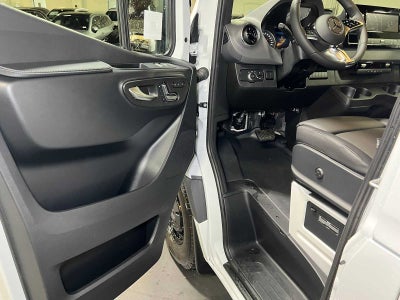 2027 Mercedes-Benz Sprinter Cargo 2500 High Roof I4 Diesel 170 RWD
