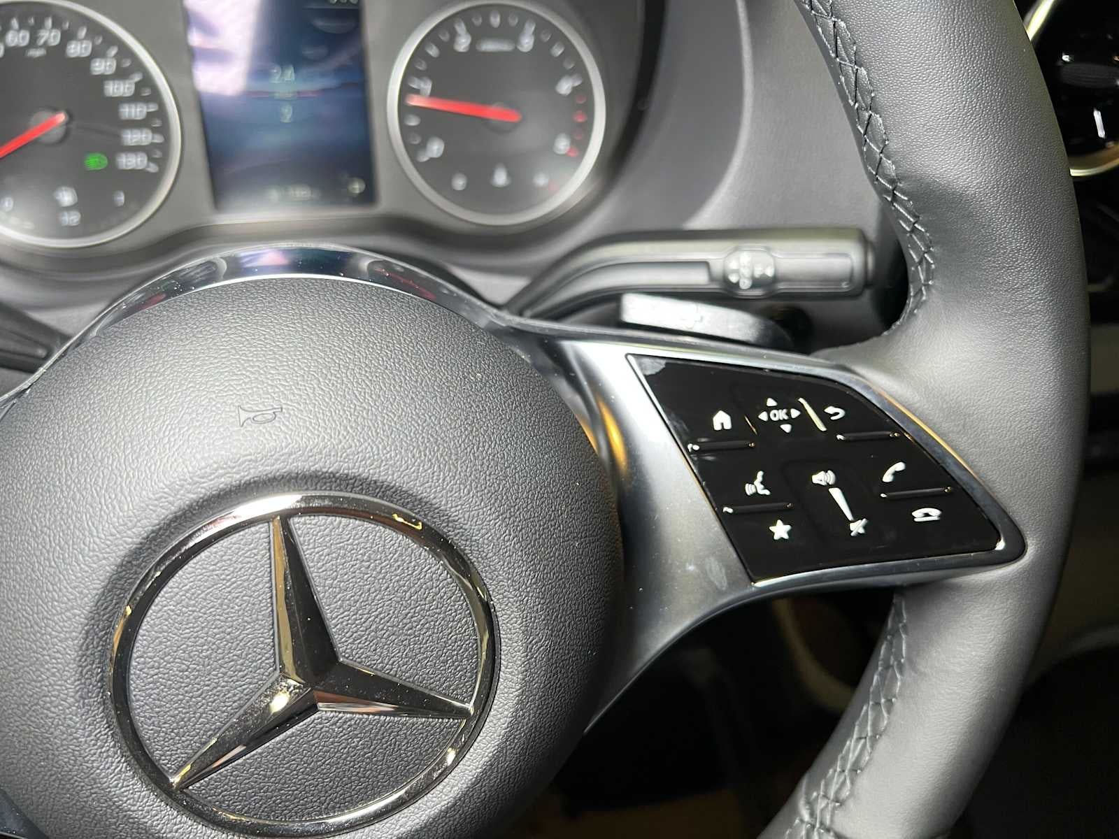 2027 Mercedes-Benz Sprinter Cargo 2500 High Roof I4 Diesel 170 RWD