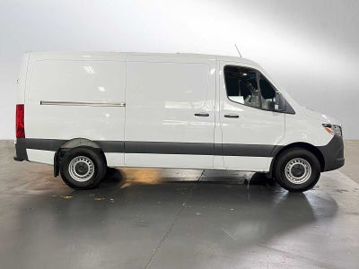 2025 Mercedes-Benz Sprinter Cargo Van 2500 Standard Roof I4 Diesel HO 144" RWD