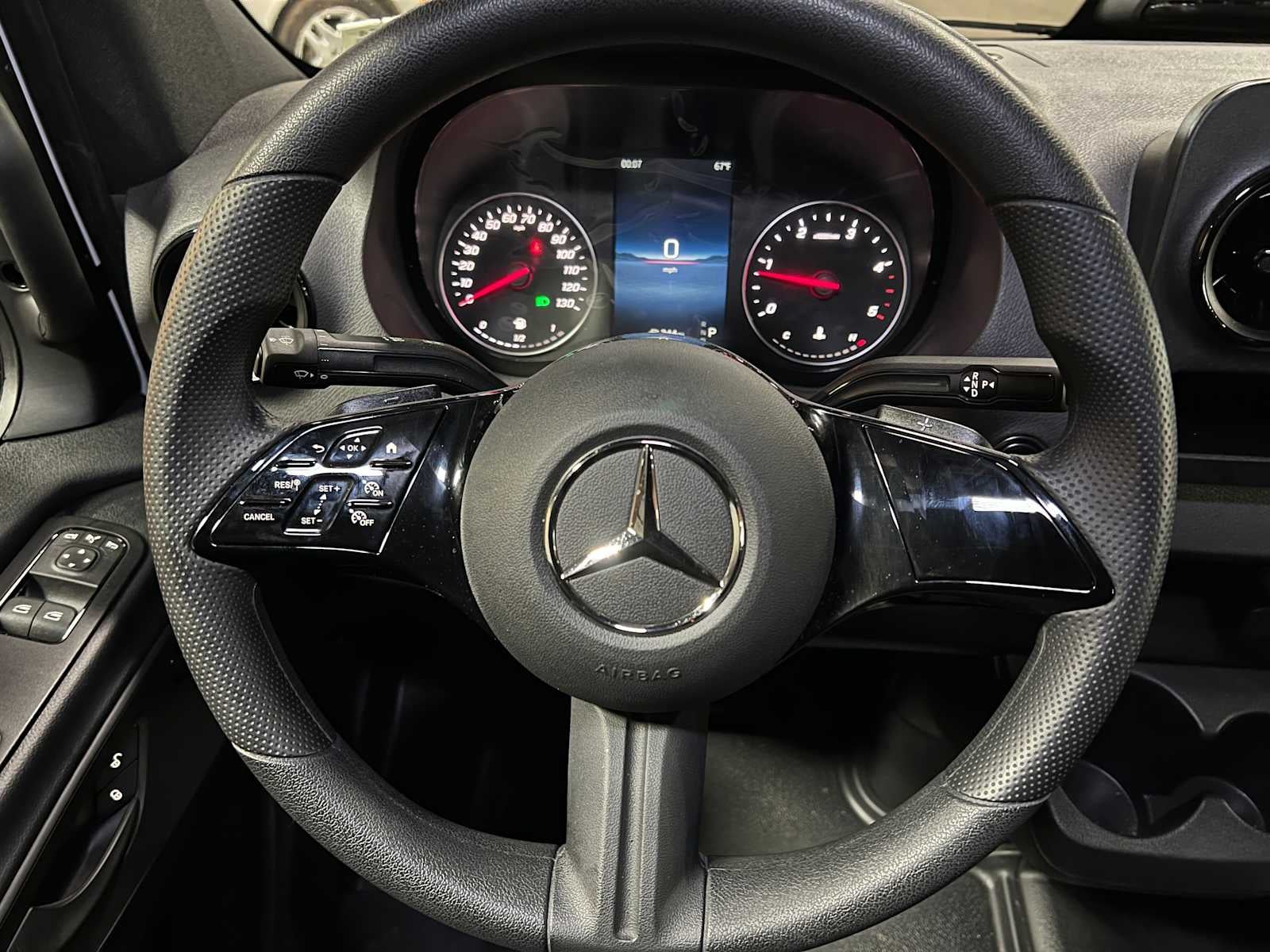 2025 Mercedes-Benz Sprinter Cargo Van 2500 Standard Roof I4 Diesel HO 144" RWD