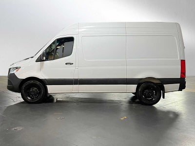 2025 Mercedes-Benz Sprinter Cargo Van 2500 Standard Roof I4 Diesel HO 144" RWD
