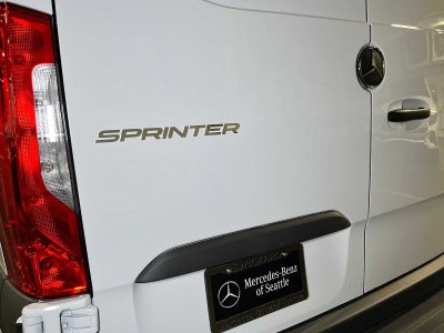 2026 Mercedes-Benz Sprinter 2500 Standard Roof I4 Diesel HO 144 RWD